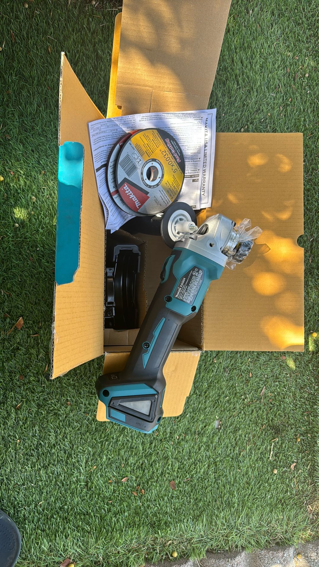 Makita Angle Grinder NEW Tool Only