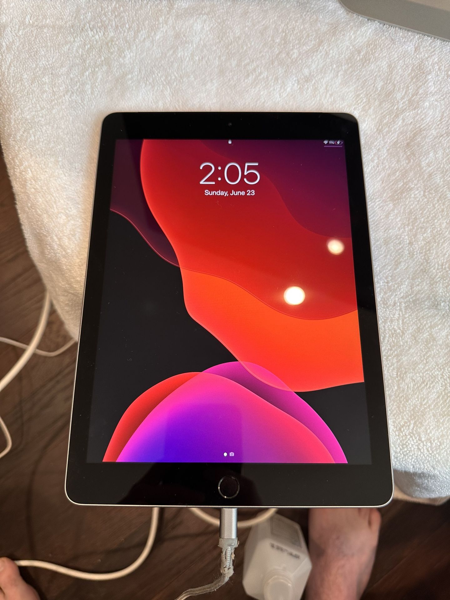 iPad (6th gen) 32 Gb Grey + Cellular