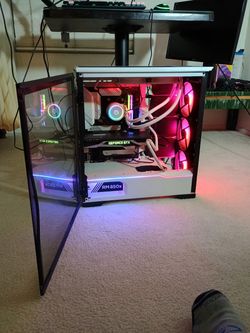 Gaming PC + monitors