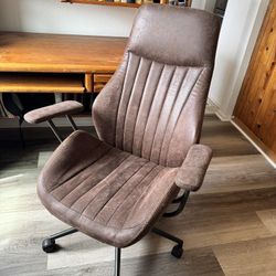 Dark Leather Adjustable Office Chair