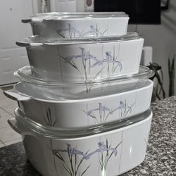 8 Piece Corning Ware Set