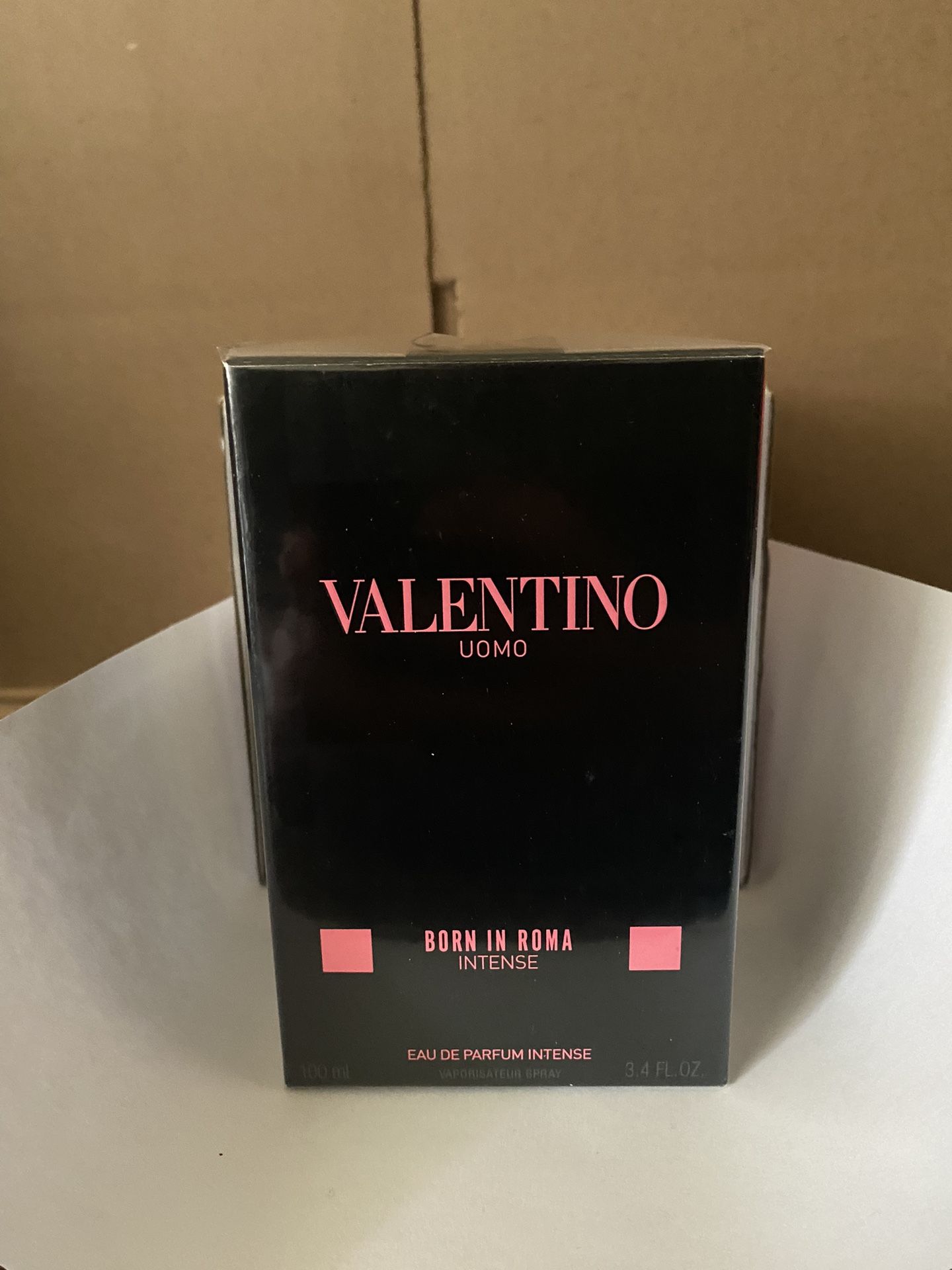 Valentino Born In Roma Intense (3.4 FL. OZ)