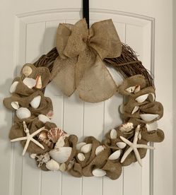 Shells wreath