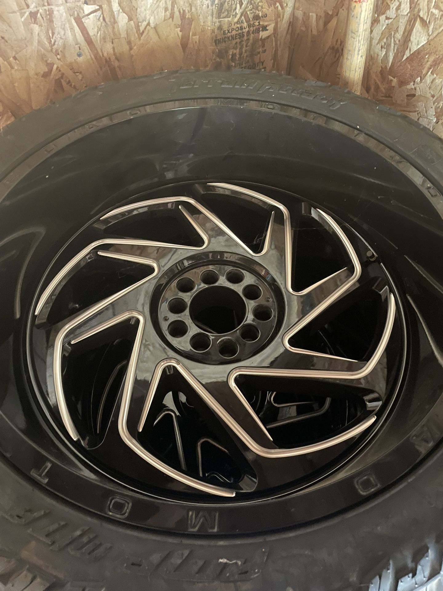Motiv Offroad