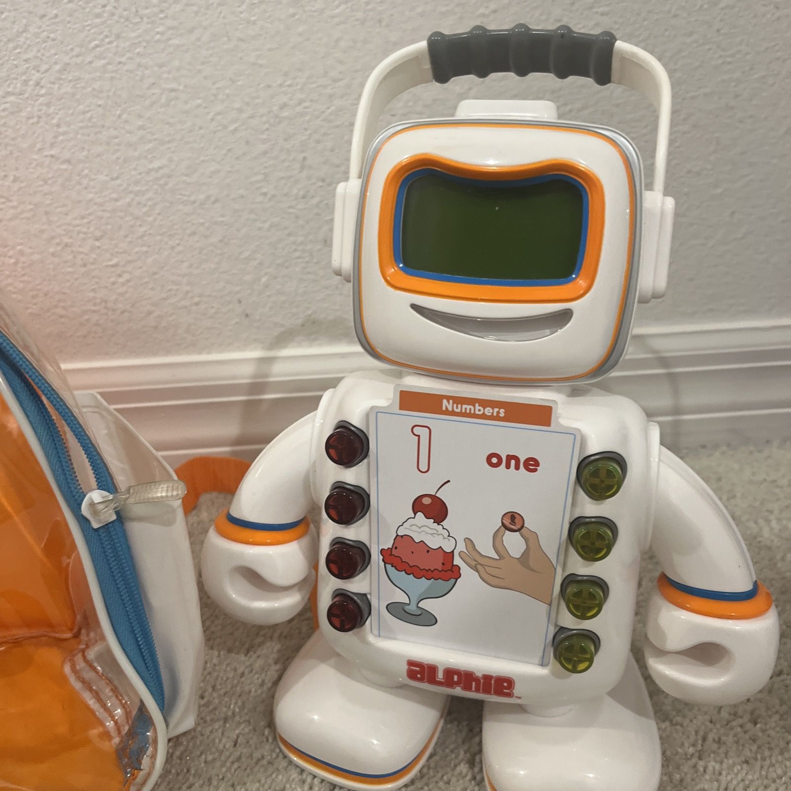 Playskool Alphie Electronic Talking Learning Interactive Robot w/35 Cards – 2009