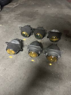 OEM Koito Lexus/Toyota Yellow Foglight Projectors