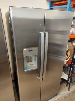 GE 21.8cu.ft Counter-Depth Side-By-Side Refrigerator