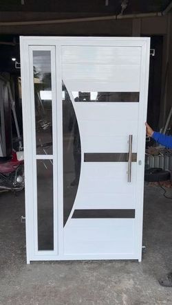 High-Quality Windows and doors– Multiple Models Available