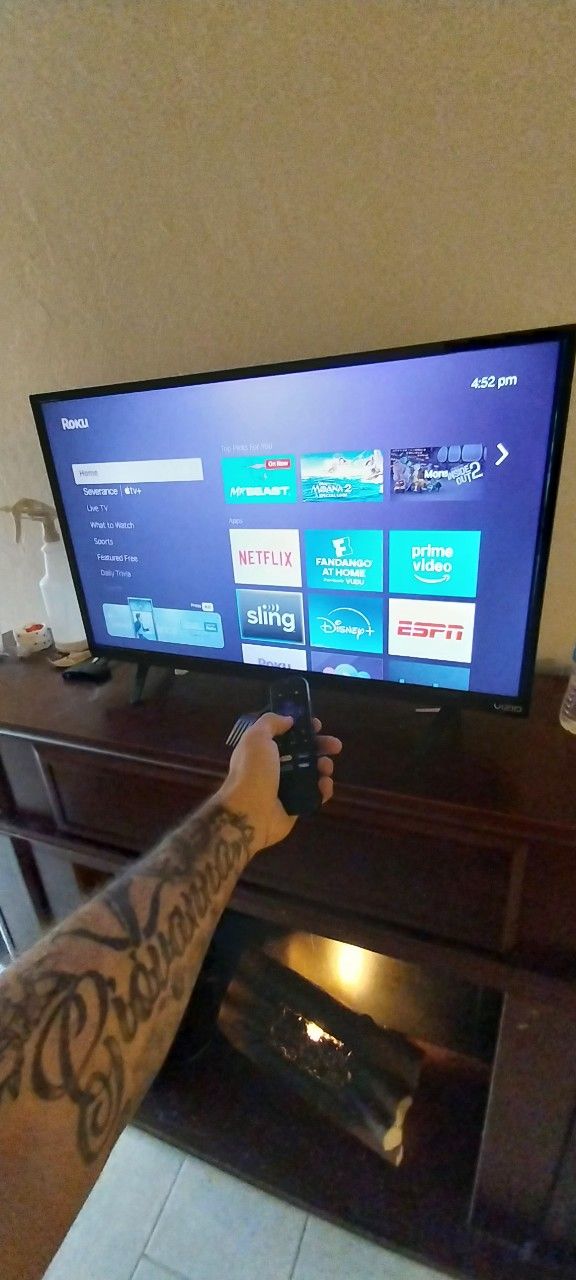 Small TV With Remote