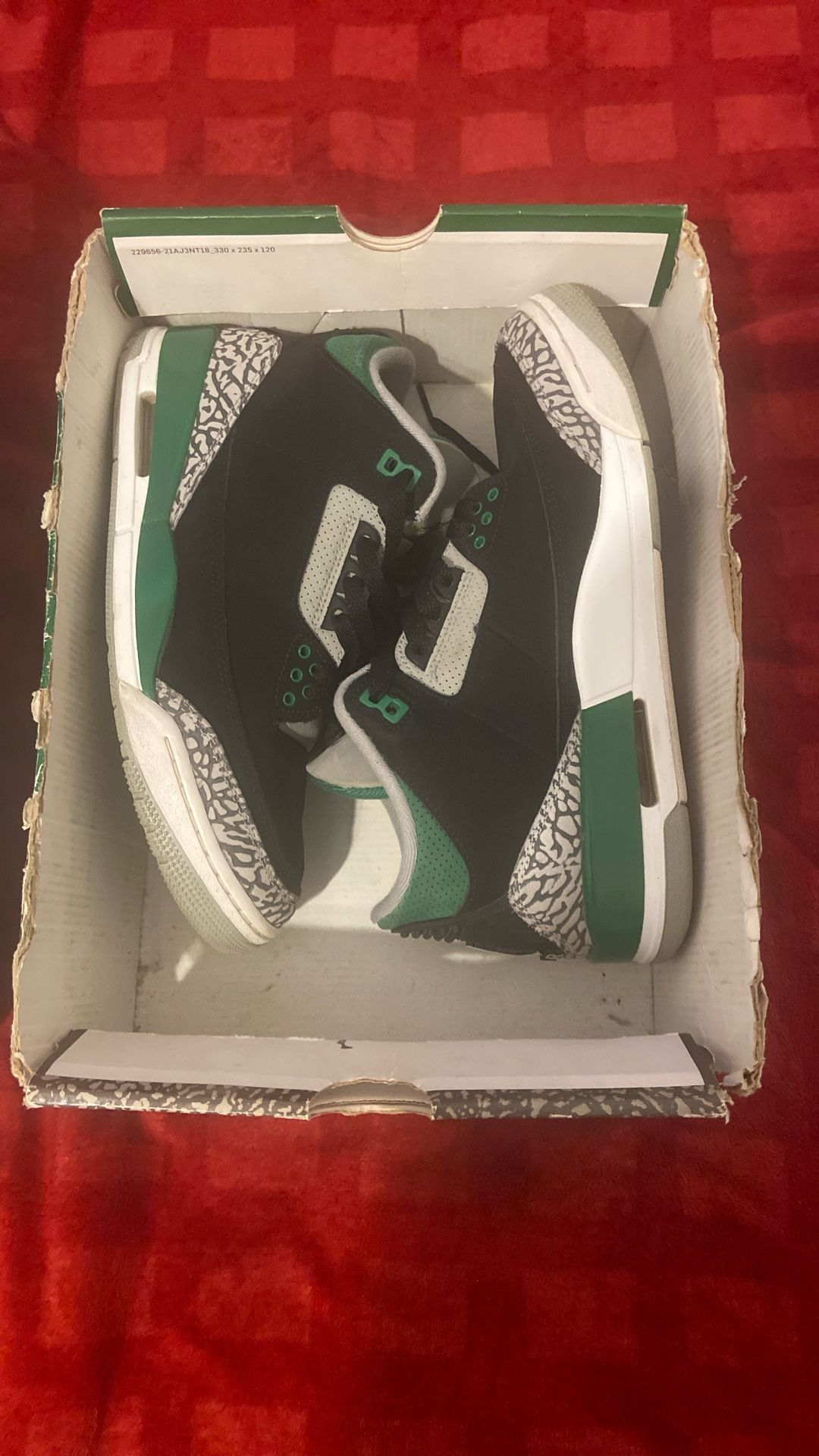 Jordan’s 3s