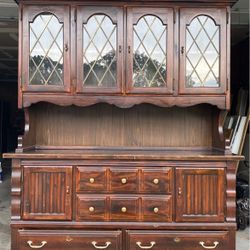 China Cabinet 