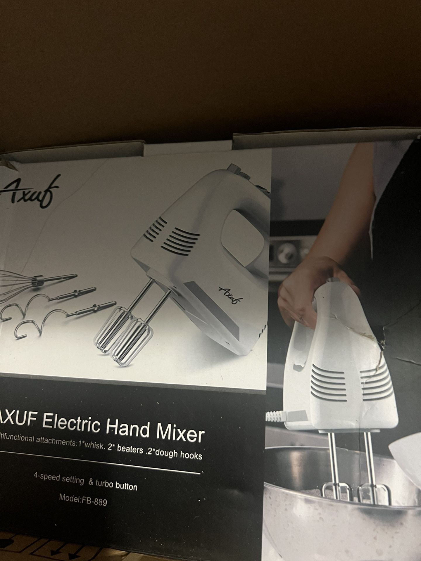 Brand New Handmixer Electric Handheld