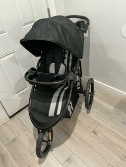 Baby Trend Jogger Stroller Black