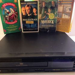 VTG SANYO VCR / HIFi/ AutK/ w/ 4 VHS Movies ** NO REMOTE**