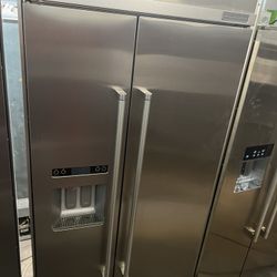 Kitchenaid 36” Built In Refrigerator 2022