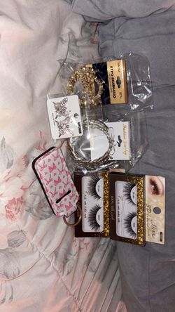 Mixed Beauty & Accessories Bundle Lot