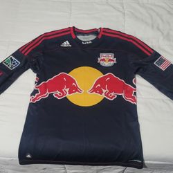 Official Red Bull Jersey 100% Authentic  SIZE  MEDIUM Man 