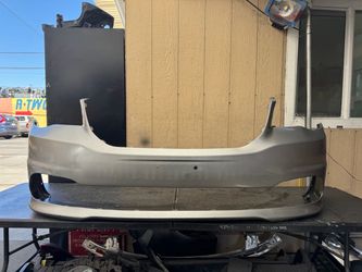 2011 2012 2013 2014 2015 2016 2017 DODGE GRAND CARAVAN FRONT BUMPER COVER OEM USED