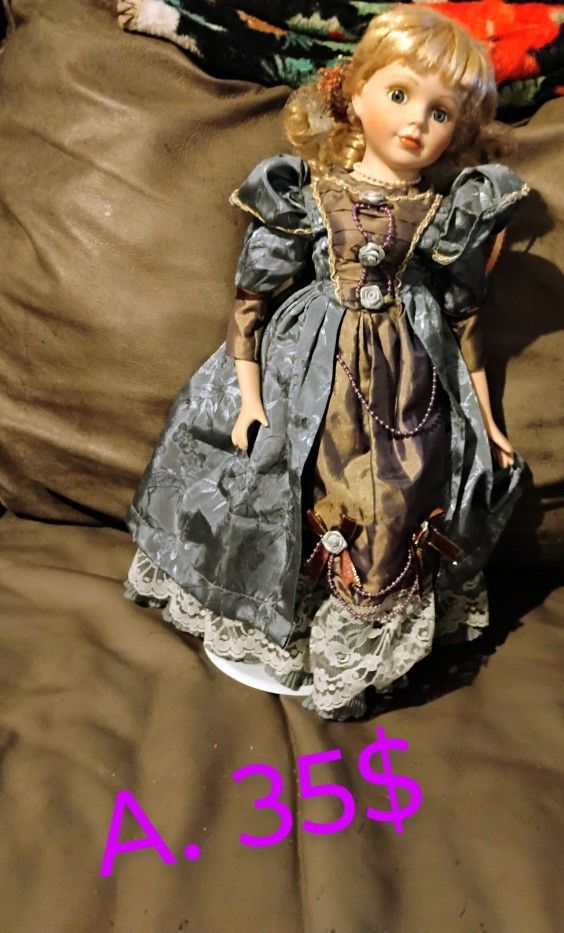 Antique Porcelain Dolls