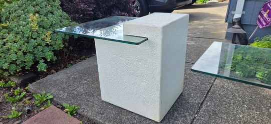 27"Lx 24"W x 22"H Post-Modern Stone Like and Glass Table