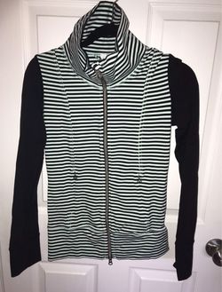 Women’s Lululemon full zip jacket