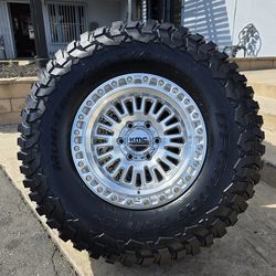 17" Kmc rims w/ 35" BfGoodrich KM3 tires