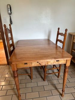Table and 2 chairs set