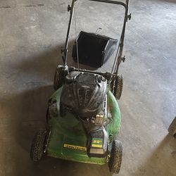 John deere lawnmower machine