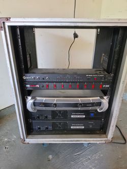 Rack de amplificadores y otras cosas/ Northwest area