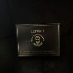 men’s shaving kit