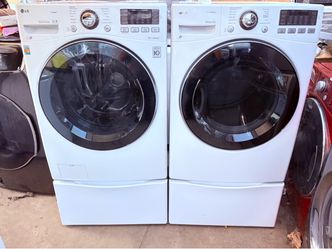 LG WASHER AND GAS DRYER