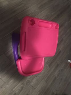 Kids art and craft activity table