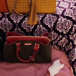 4 PURSES