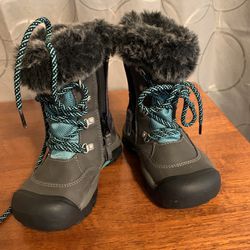 Like New Keen Girls Sz 10 Snow Cold Weather Boots 