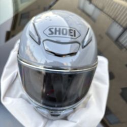 Shoei Halmet 