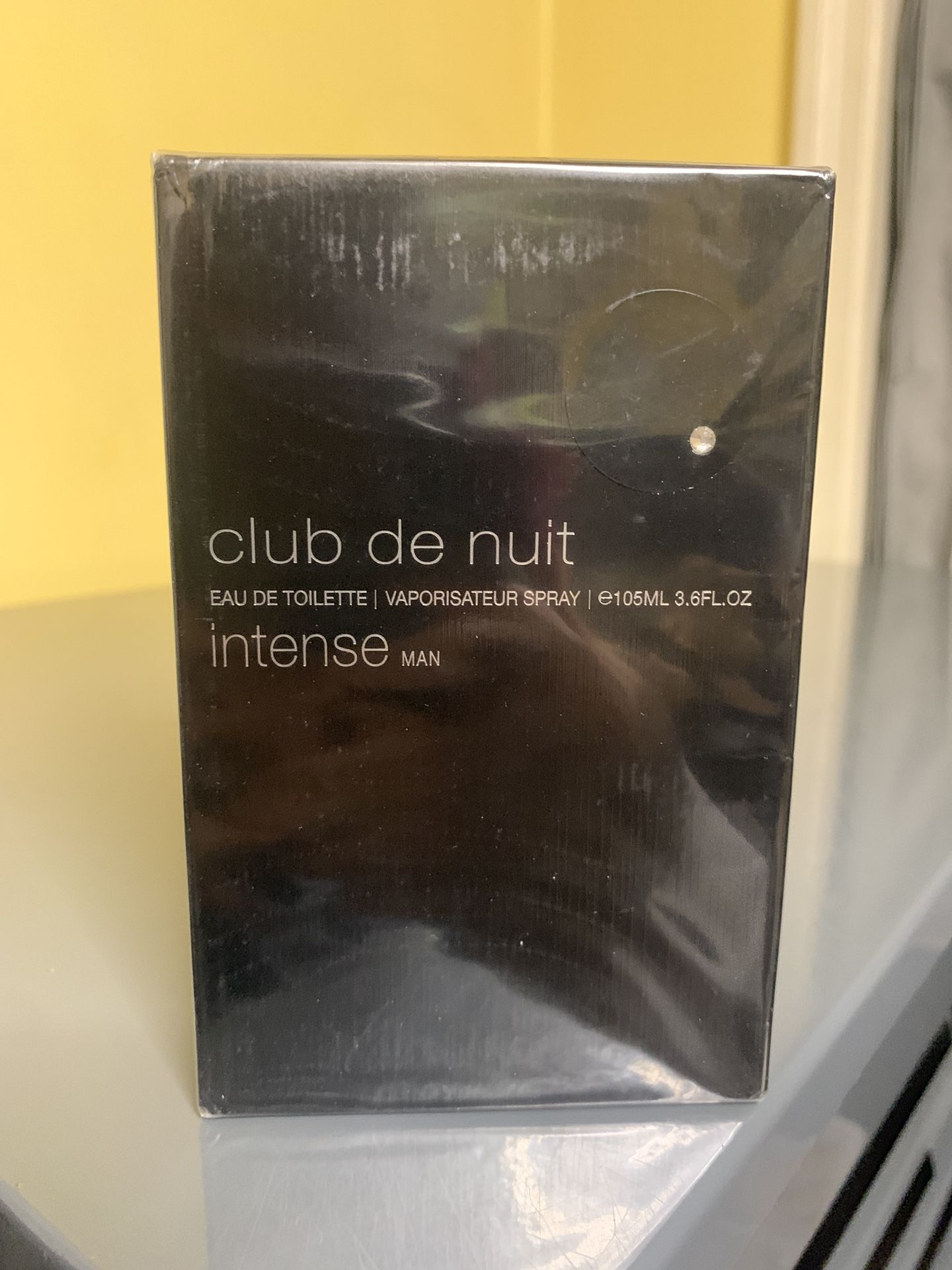 Club De Nuit Intense Man 