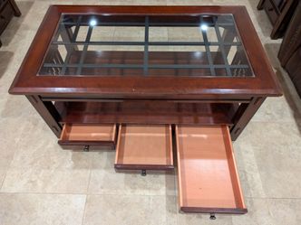 Broyhill 3-Piece Coffee Table Set - Coffee Table + 2 Matching End Tables - Mission Style with Glass Top