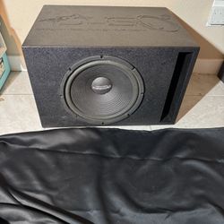 Realistic Dual 4 Ohm 12” Subwoofer 