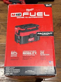 Milwaukee M18 FUEL PACKOUT 2.5 Gal Wet/Dry Vacuum