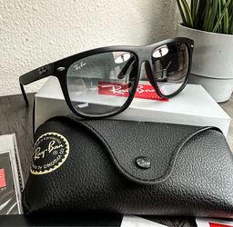 New RayBans - Box, Pouch Cloth All Included