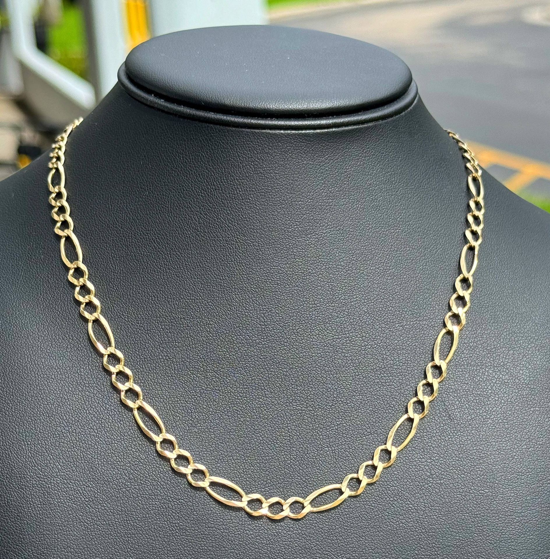 Jewelry 10k solid yellow gold Figaro link chain necklace 19.50β 5.50mm