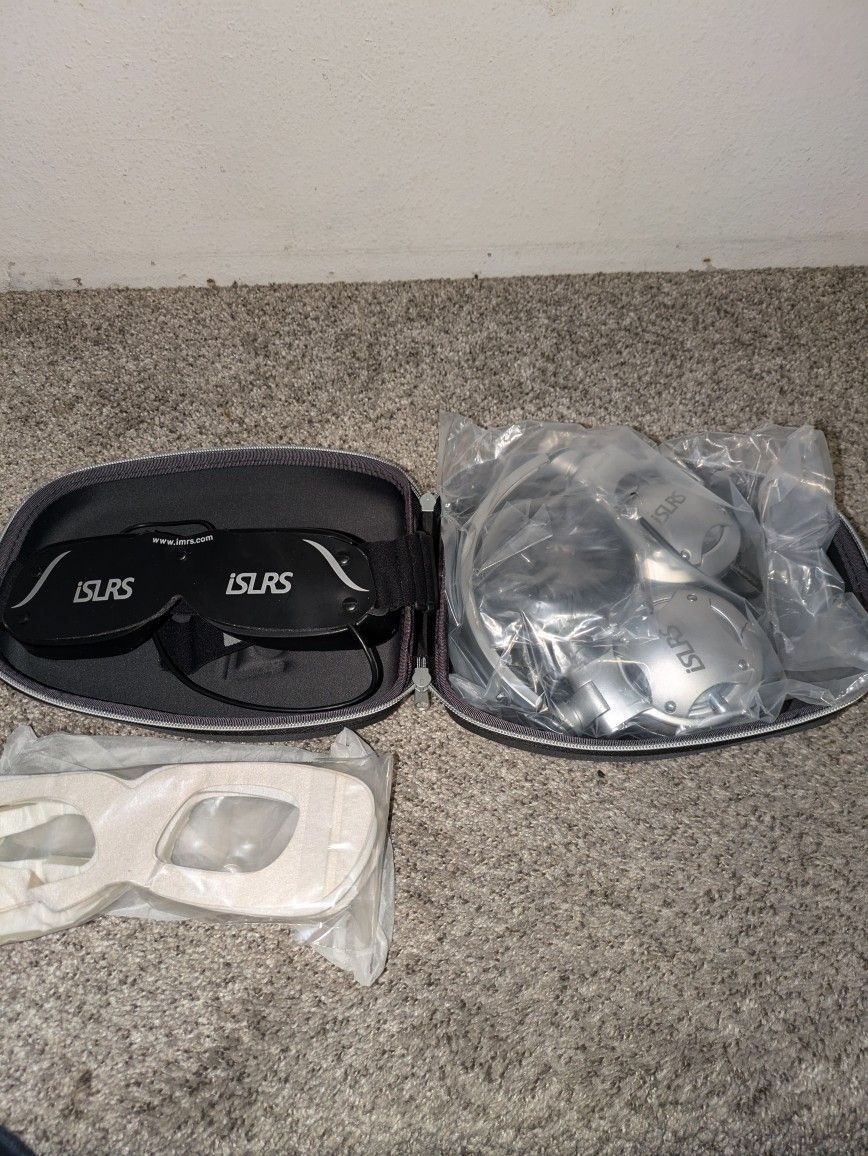 iSLRS Goggles & Headphones