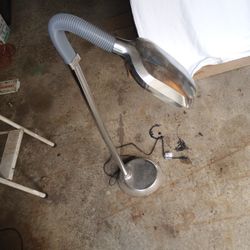 Garage Light On Stand