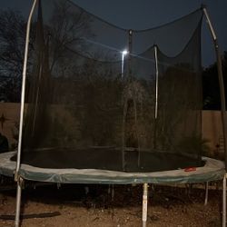 Trampoline 