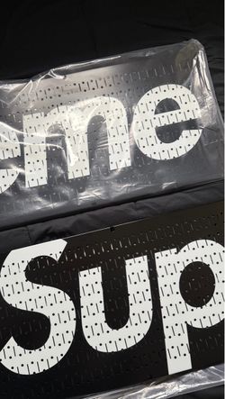 Supreme Pegboard
