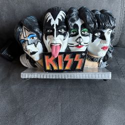 Kiss Light Up Bust