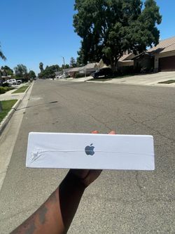 Apple AirPod maxes