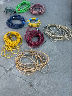 Bundle of 7 Construction electric extensions