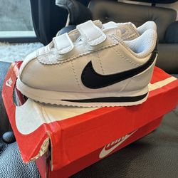 BRAND NEW CORTEZ BASIC 4C