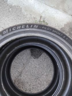 265/35R20 MICHELIN PILOT SPORT 5s